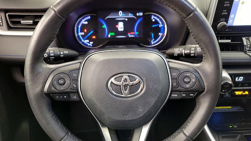 2021 Toyota RAV4 XSE 10