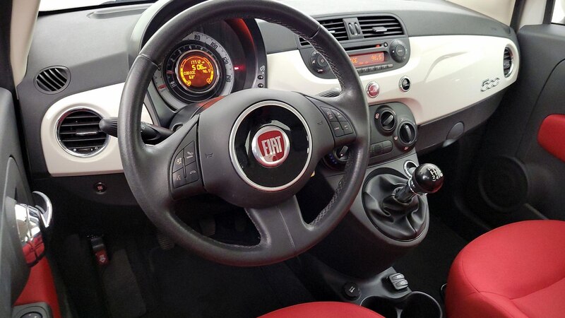 2015 Fiat 500 Pop 9