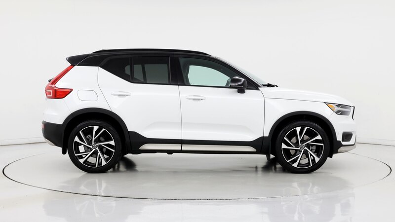 2021 Volvo XC40 T5 R-Design 7