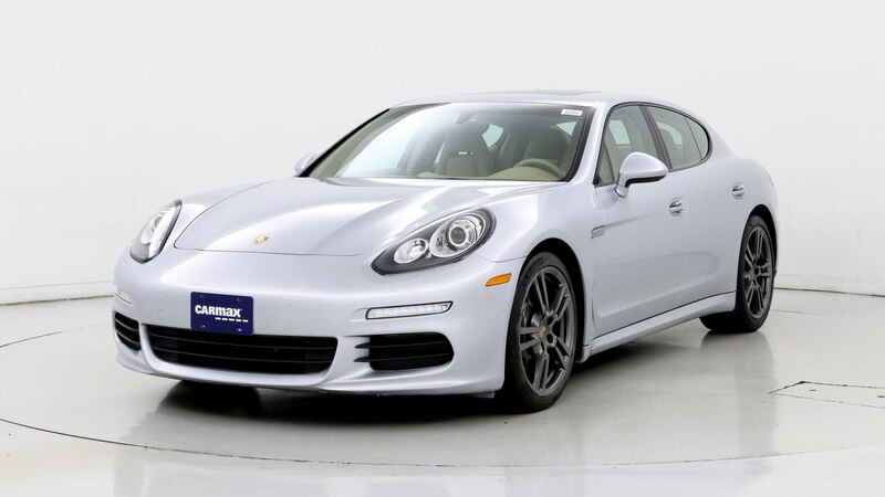 2016 Porsche Panamera  4