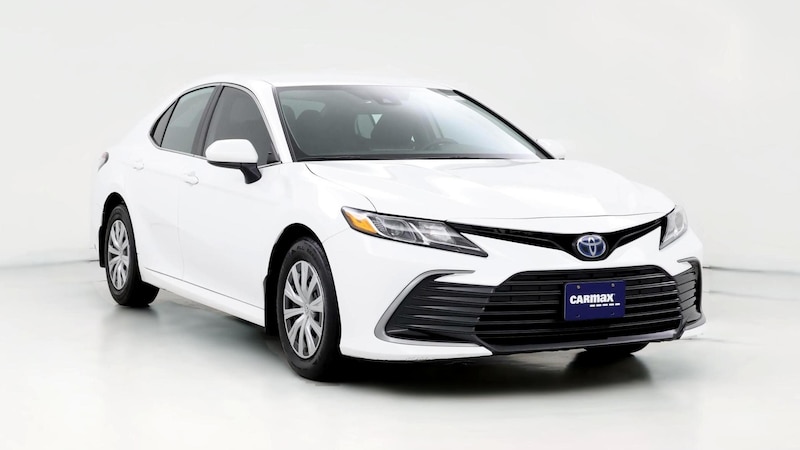 2022 Toyota Camry LE Hero Image