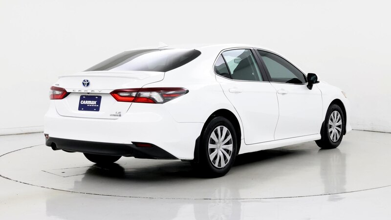 2022 Toyota Camry LE 8