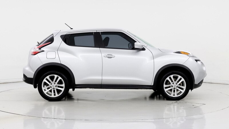 2016 Nissan Juke S 7