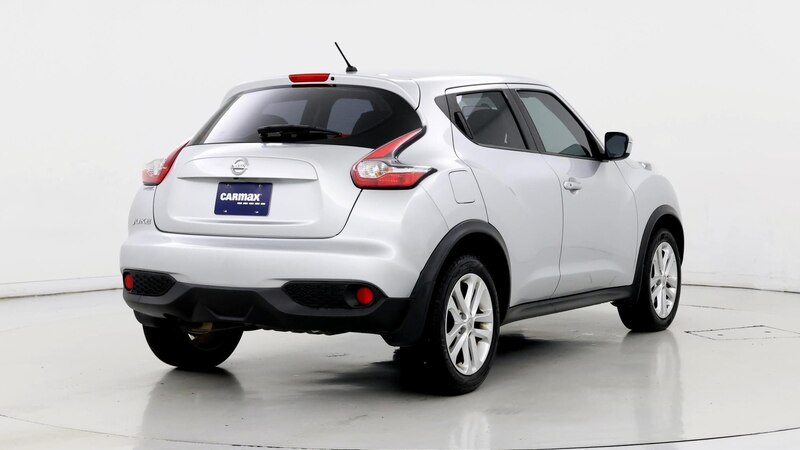 2016 Nissan Juke S 8