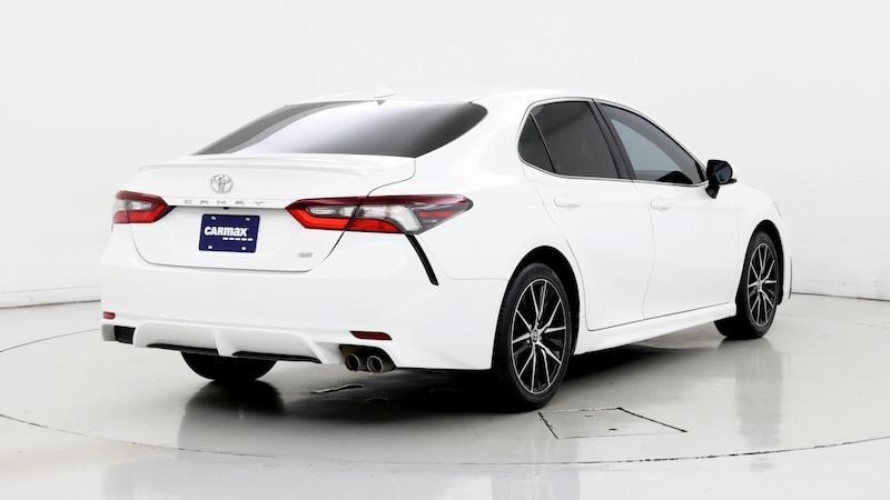 2021 Toyota Camry SE 8