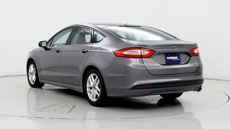 2013 Ford Fusion SE 2