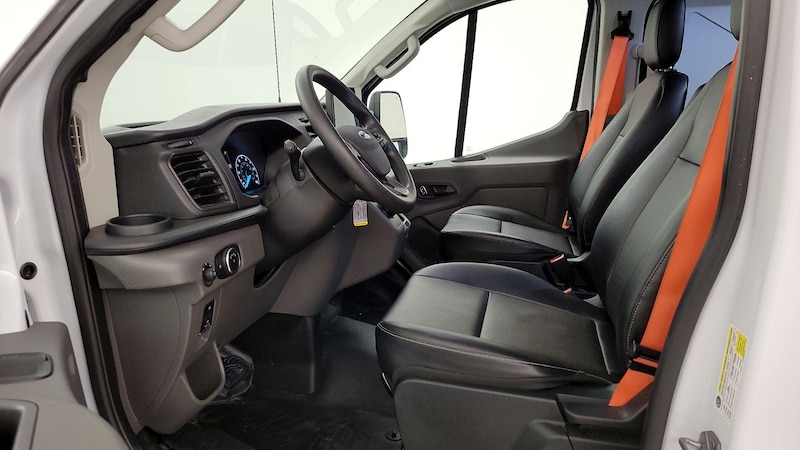 2023 Ford Econoline E-350 11