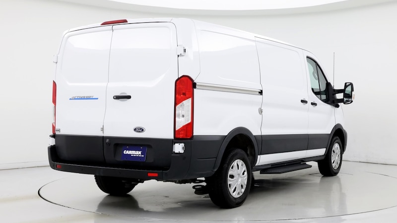 2023 Ford Econoline E-350 8
