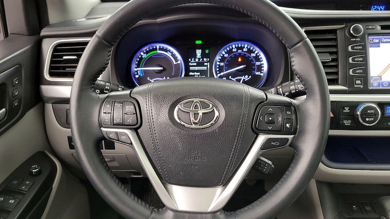 2015 Toyota Highlander Limited 10