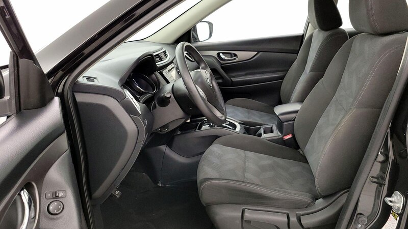 2016 Nissan Rogue S 11