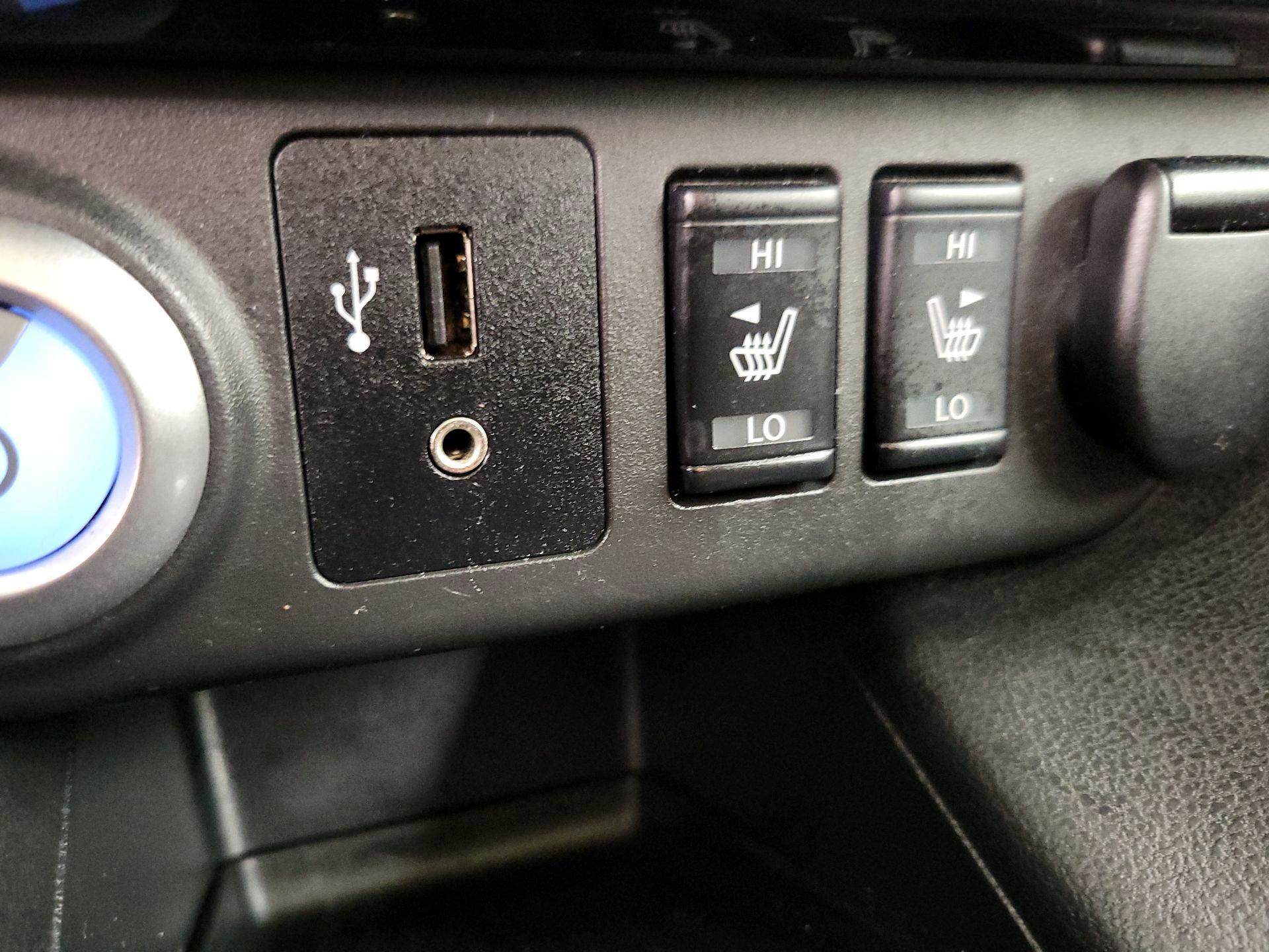 Thumbnail: 2019 Nissan Leaf - 19