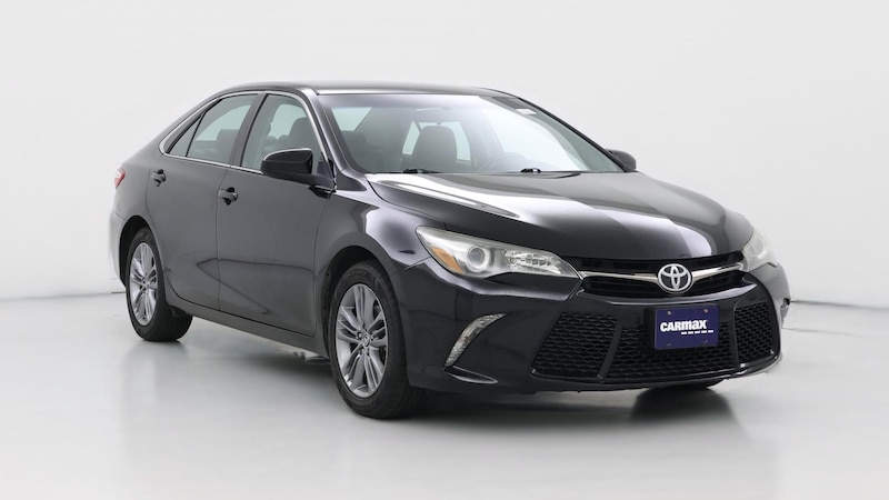 2015 Toyota Camry SE Hero Image