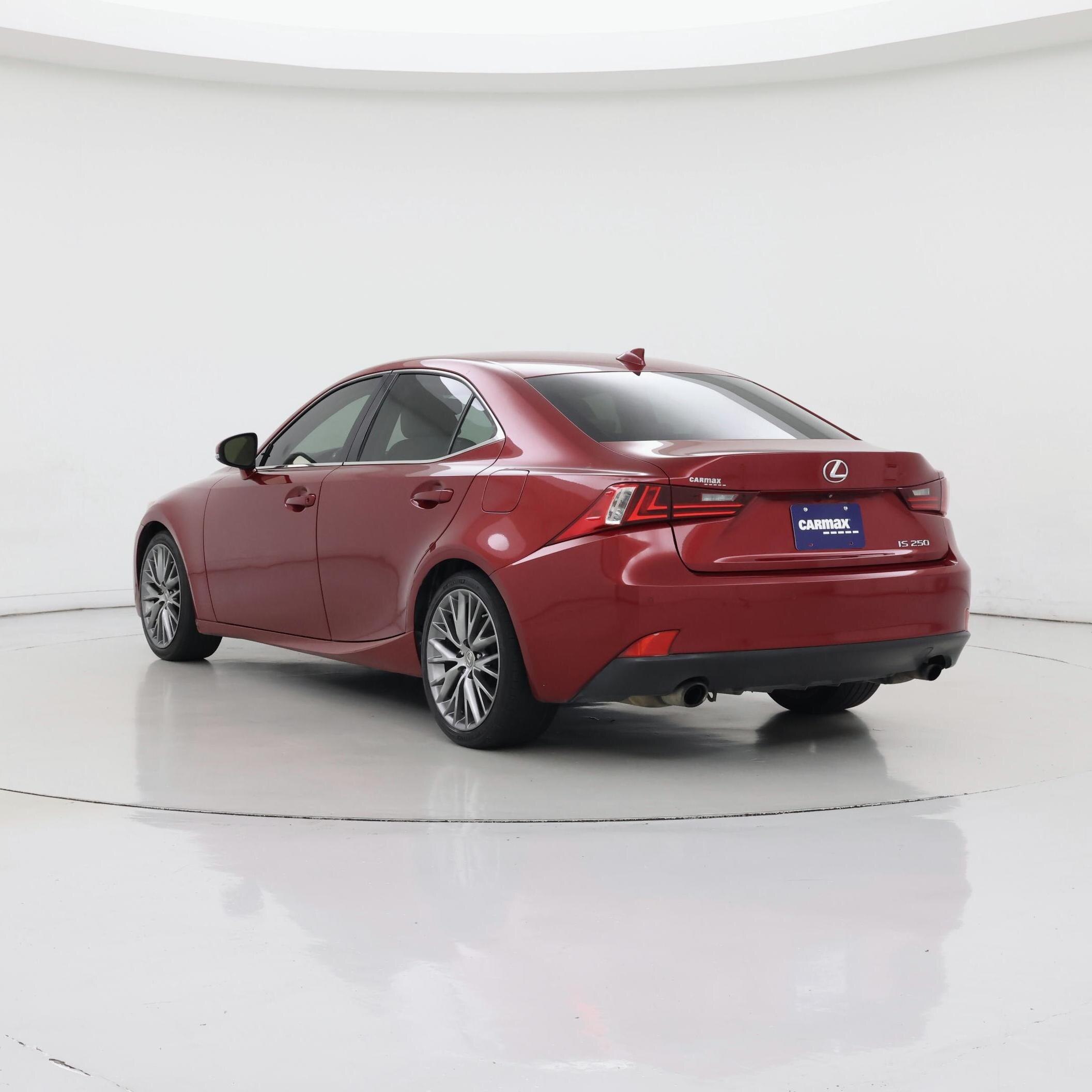 Thumbnail: 2015 Lexus IS - 2