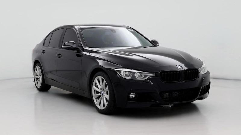2018 BMW 3 Series 320i Hero Image