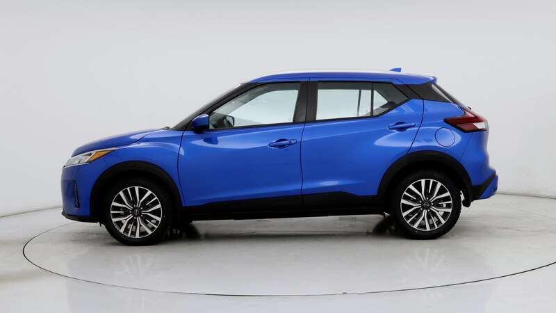 2023 Nissan Kicks SV 3