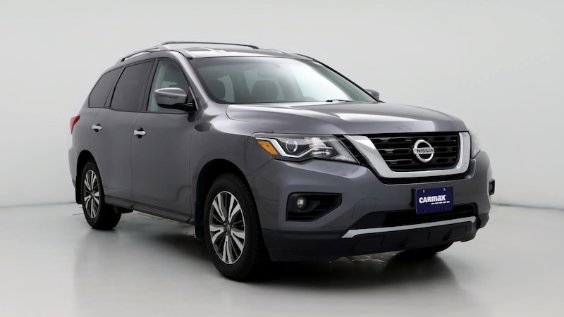 2017 Nissan Pathfinder SV Hero Image