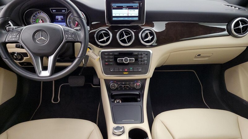 2014 Mercedes-Benz CLA 250 9