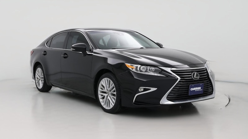 2016 Lexus ES 350 Hero Image