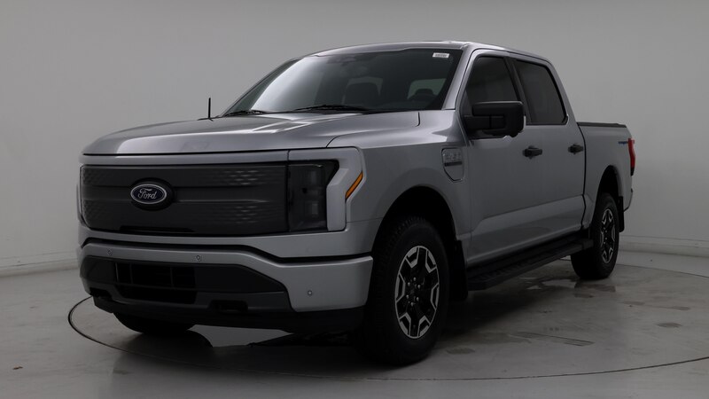 2023 Ford F-150 Lightning XLT 4