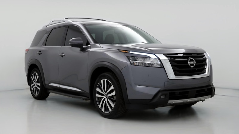 2022 Nissan Pathfinder Platinum Hero Image