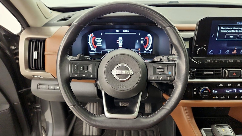 2022 Nissan Pathfinder Platinum 10