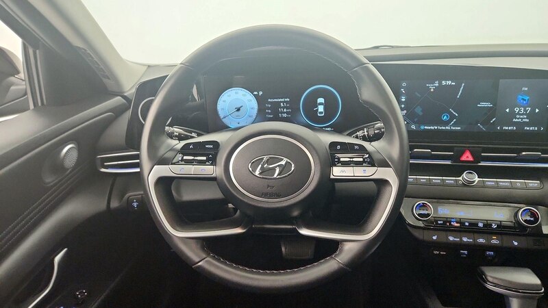 2023 Hyundai Elantra Limited Edition 10