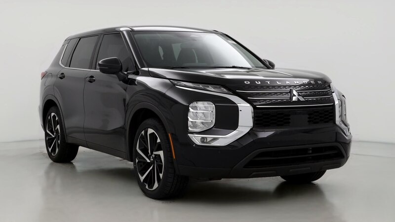 2022 Mitsubishi Outlander Black Edition Hero Image