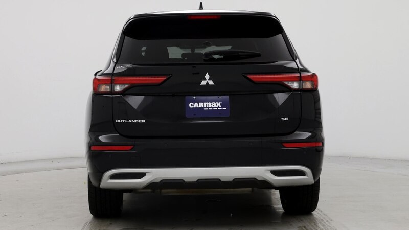 2022 Mitsubishi Outlander Black Edition 6