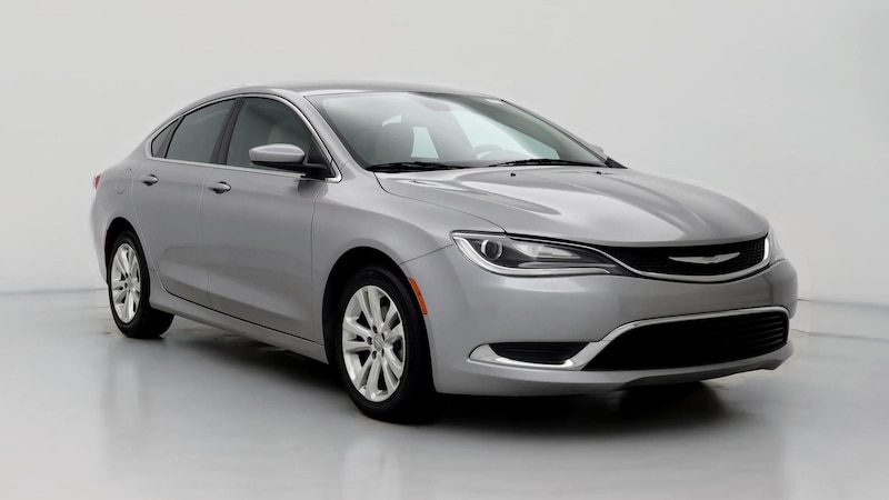 2016 Chrysler 200 Limited Hero Image