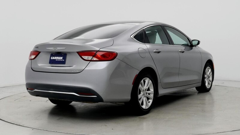 2016 Chrysler 200 Limited 8