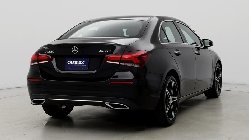 2022 Mercedes-Benz A-Class A 220 8