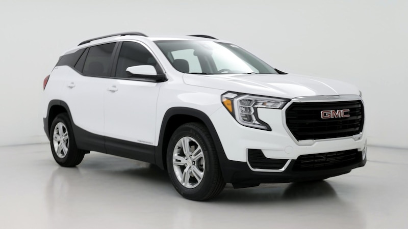 2022 GMC Terrain SLE Hero Image