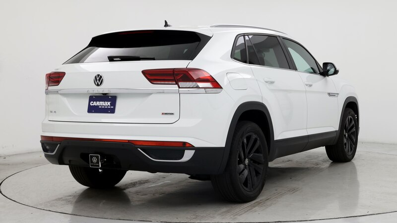 2022 Volkswagen Atlas SE 8