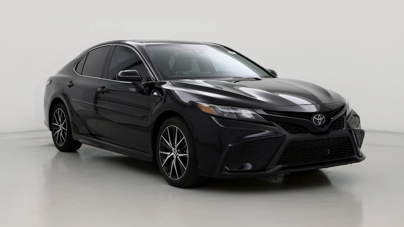 2023 Toyota Camry SE Hero Image