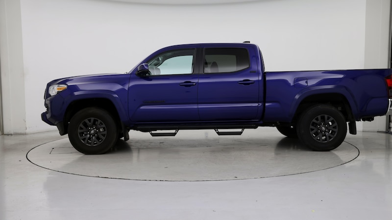 2022 Toyota Tacoma SR5 3