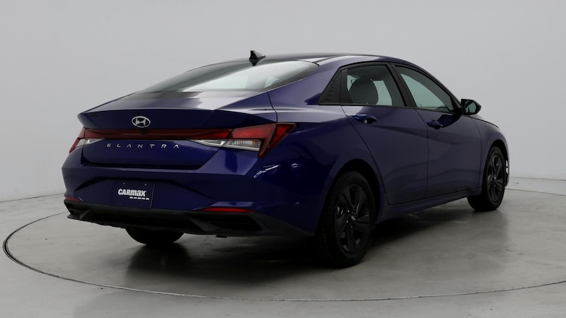 2021 Hyundai Elantra SEL 8