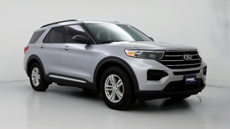 2023 Ford Explorer XLT Hero Image