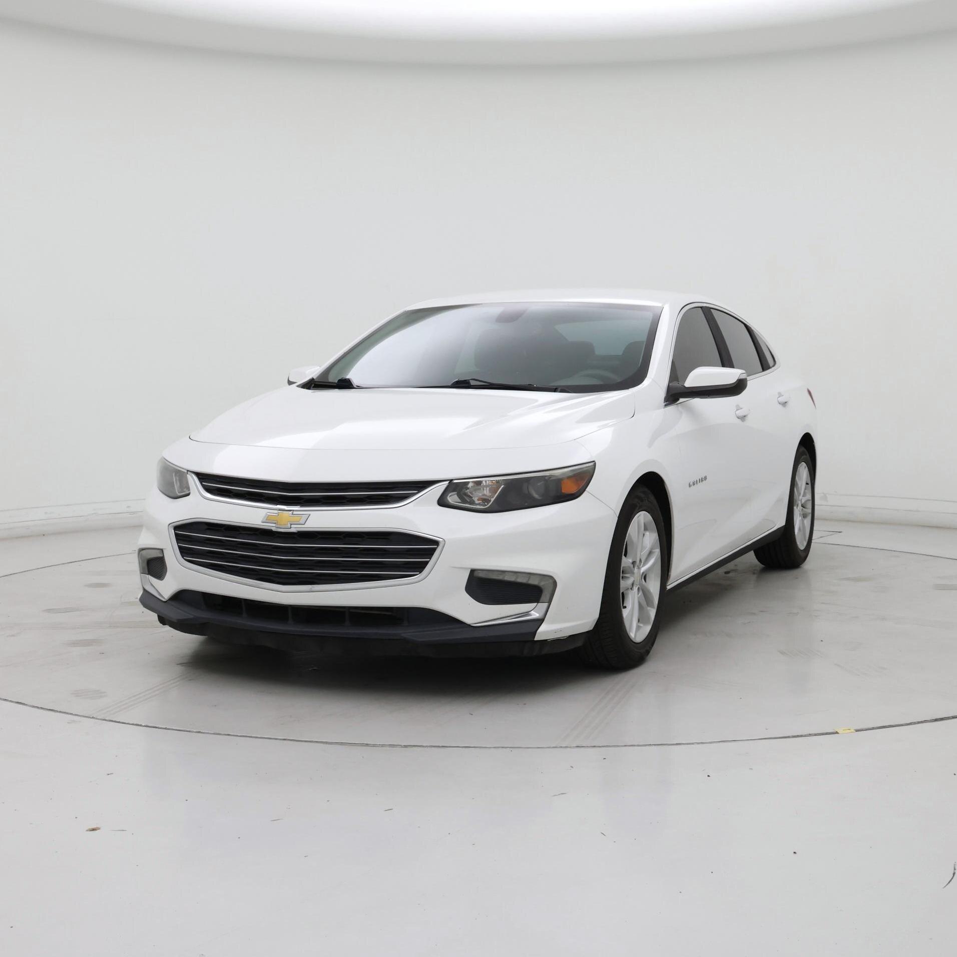 Thumbnail: 2016 Chevrolet Malibu - 4