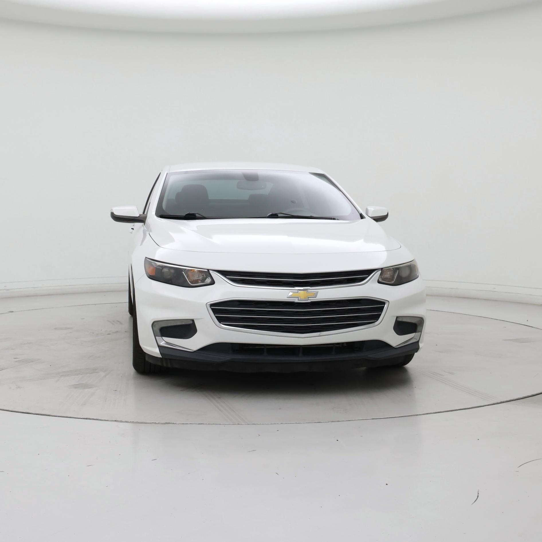 Thumbnail: 2016 Chevrolet Malibu - 5