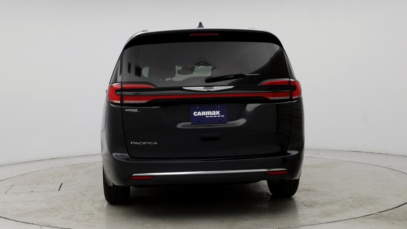 2022 Chrysler Pacifica Touring L 6