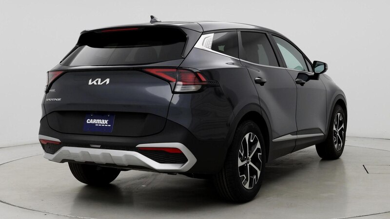 2024 Kia Sportage EX 8