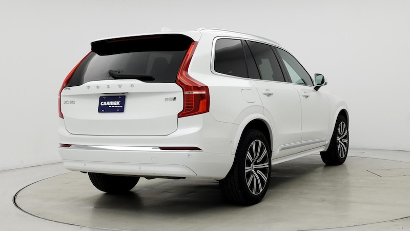 2023 Volvo XC90 B5 Plus 8