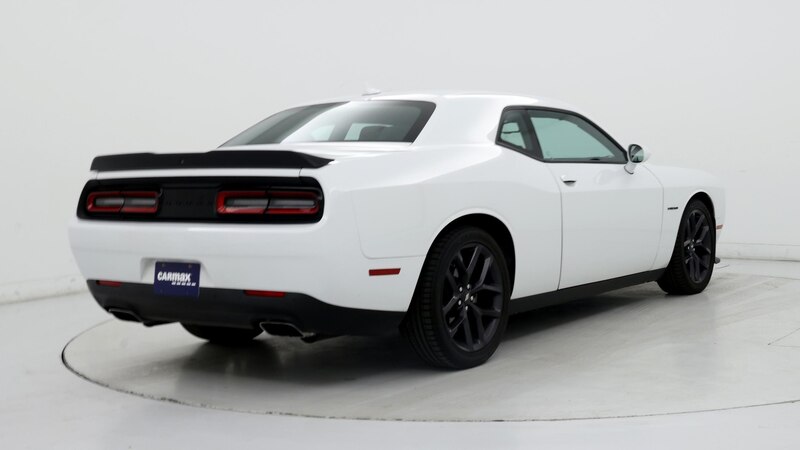 2021 Dodge Challenger R/T 8