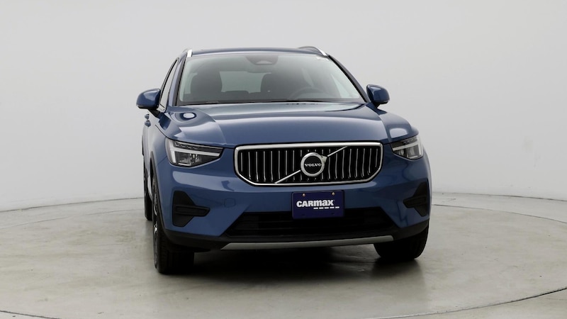 2024 Volvo XC40 B5 Core 5