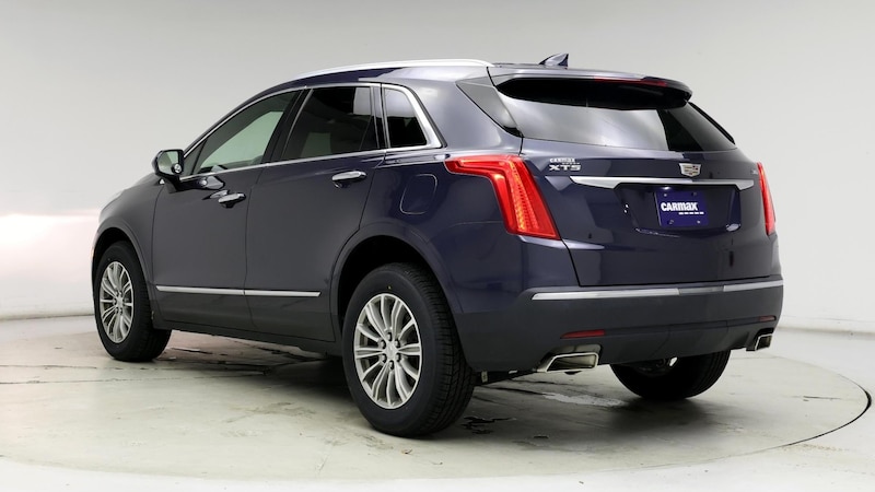 2019 Cadillac XT5 Luxury 2