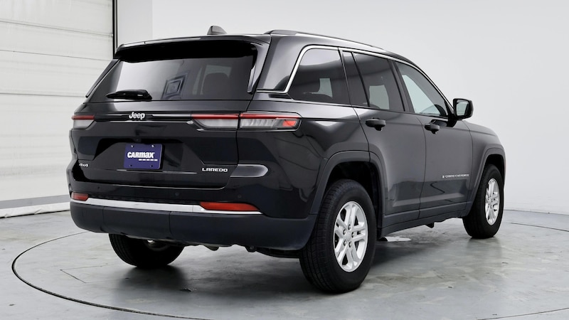 2023 Jeep Grand Cherokee Laredo 8