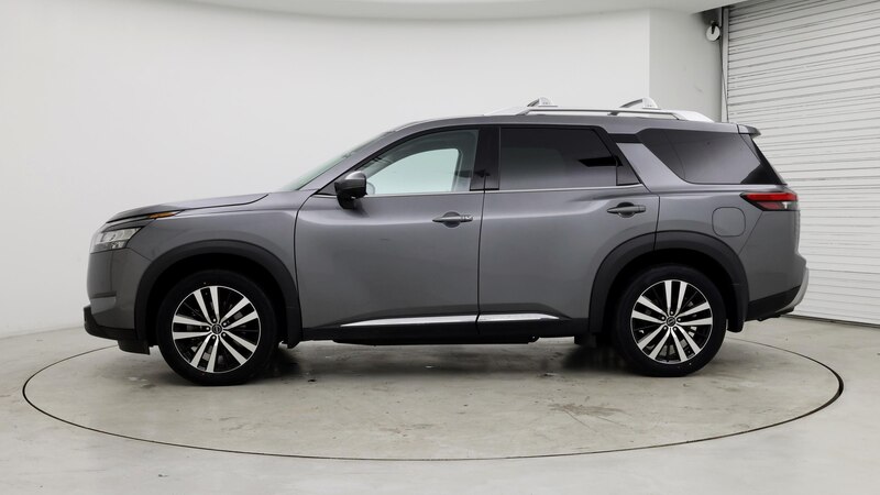 2023 Nissan Pathfinder Platinum 3