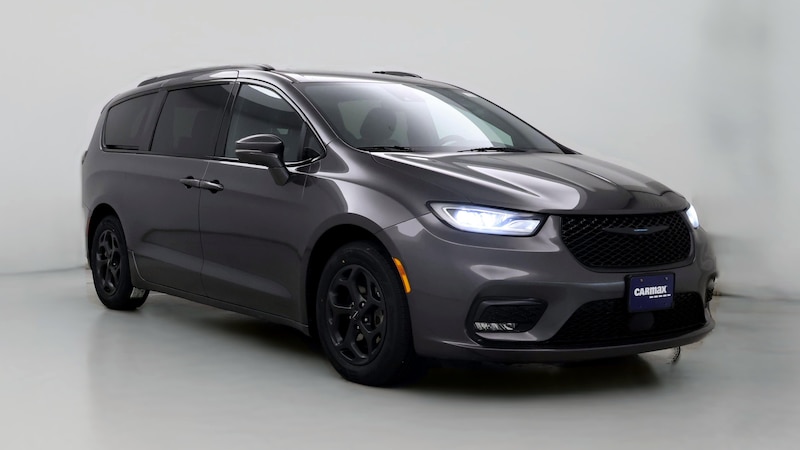 2021 Chrysler Pacifica Hybrid Touring Hero Image