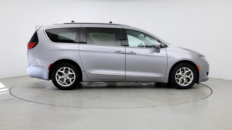 2020 Chrysler Pacifica Limited 7