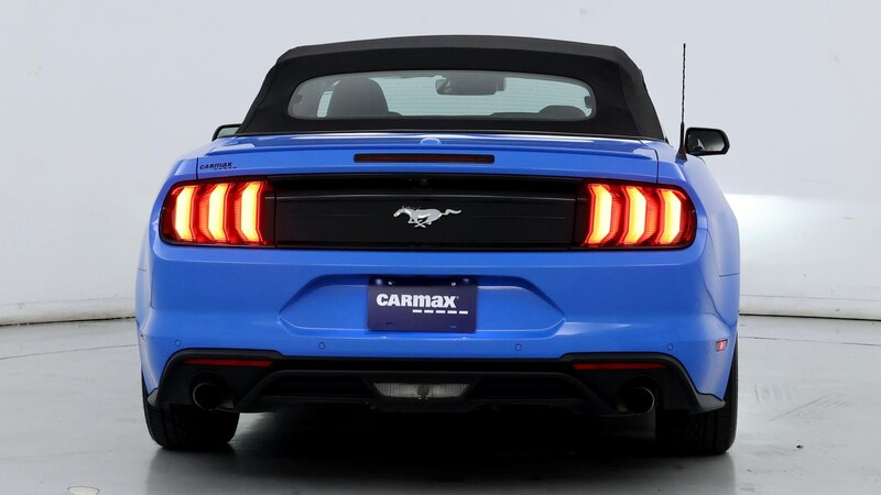 2022 Ford Mustang  6